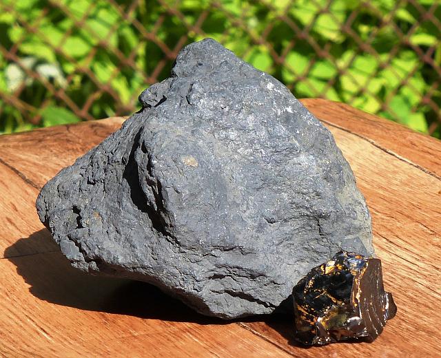 shungite stone photo